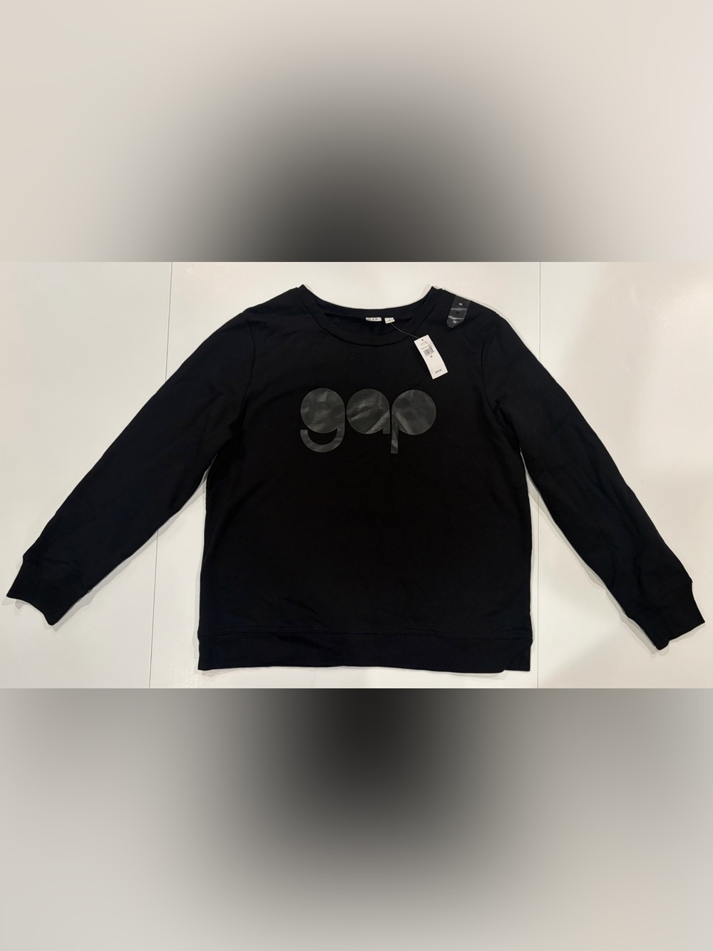NWT GAP Black Long Sleeve Sweatshirt with Glossy Logo - Size M
